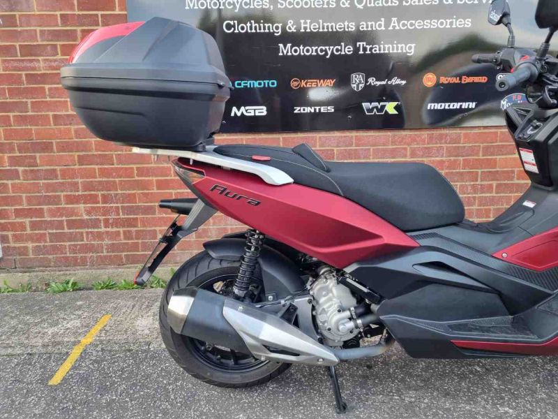 lexmoto AURA 300