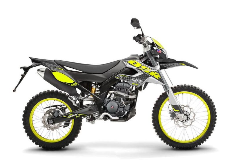 um DSR-EX-125