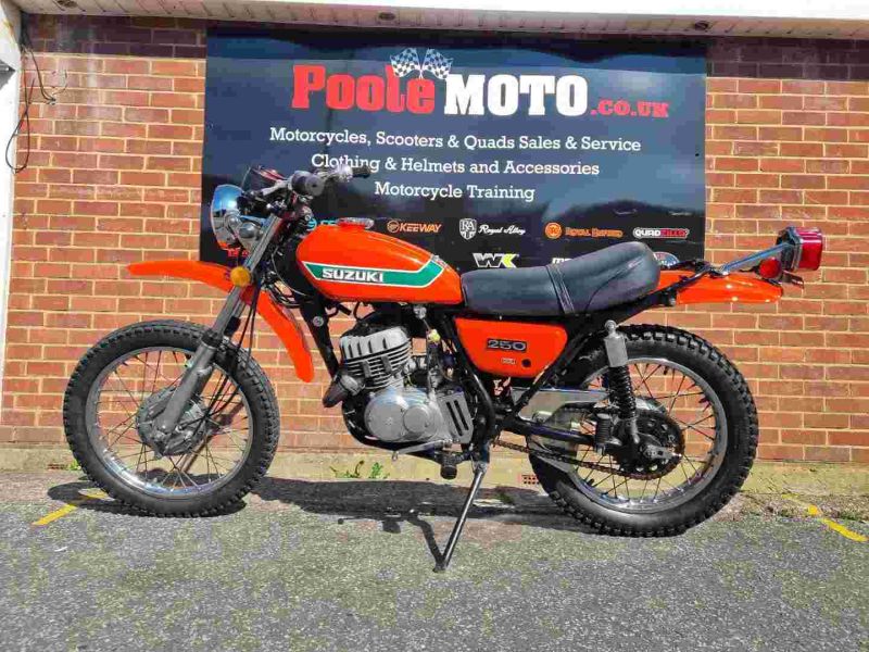 suzuki TS250