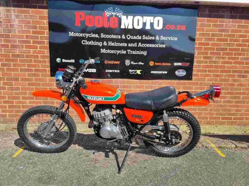 suzuki TS250
