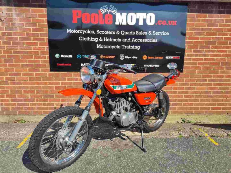 suzuki TS250