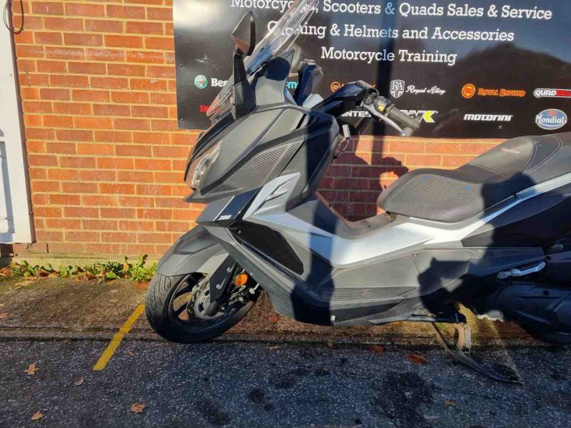sym CRUISYM 300