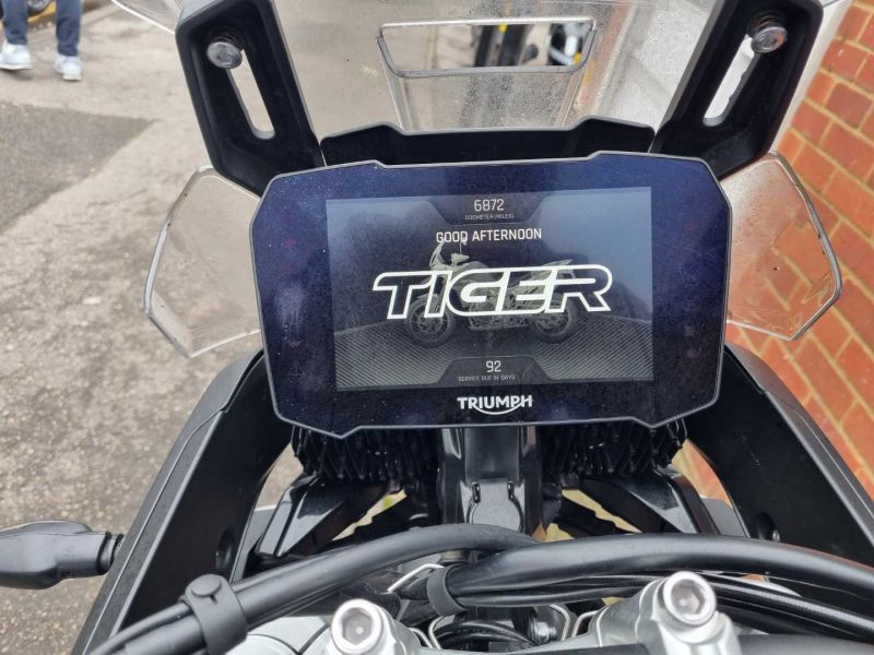 triumph TIGER 900 GT PRO