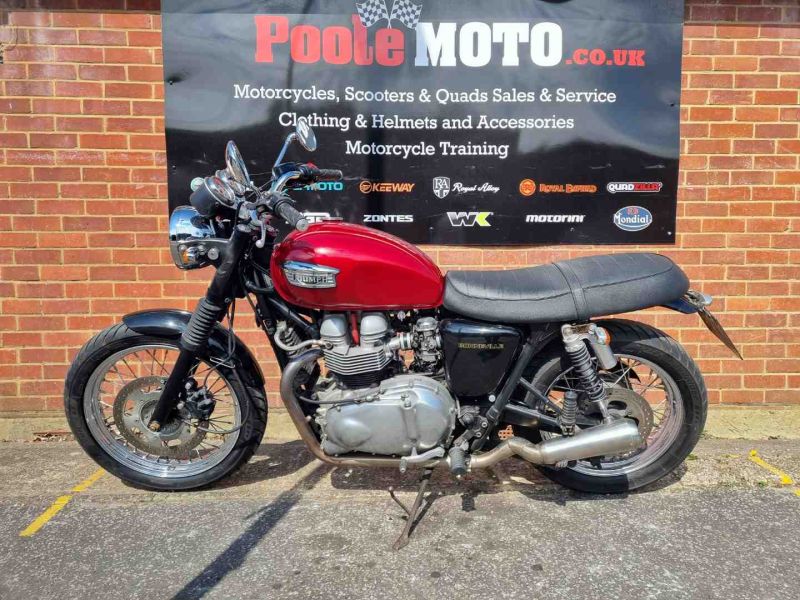 triumph BONNEVILLE