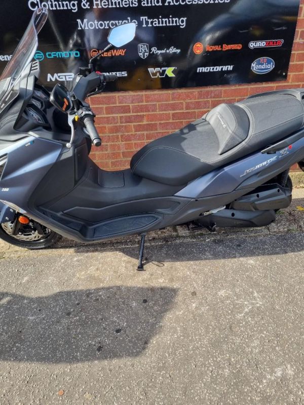 sym JOYMAX Z 300