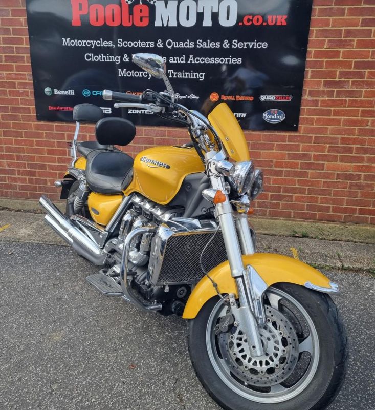 triumph ROCKET 3
