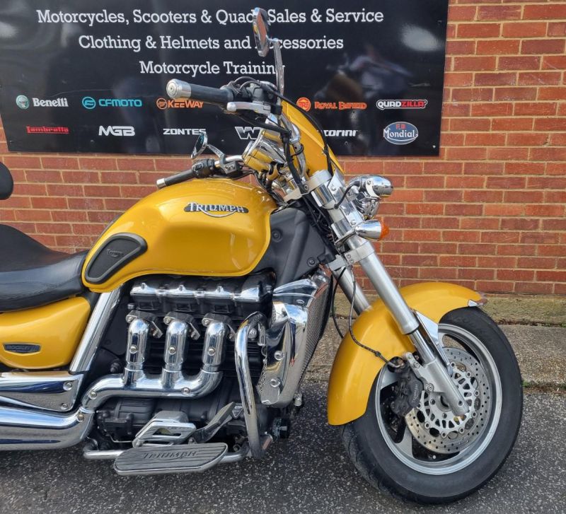 triumph ROCKET 3