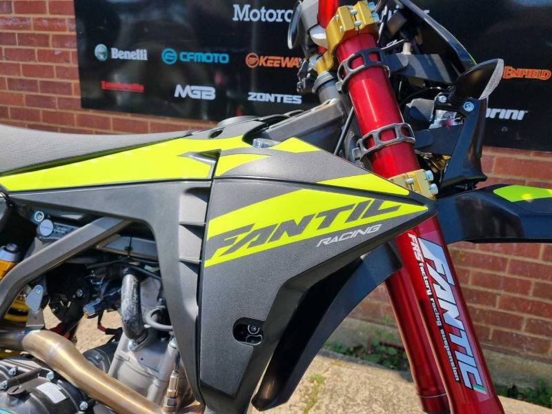 fantic XEF250 TRAIL