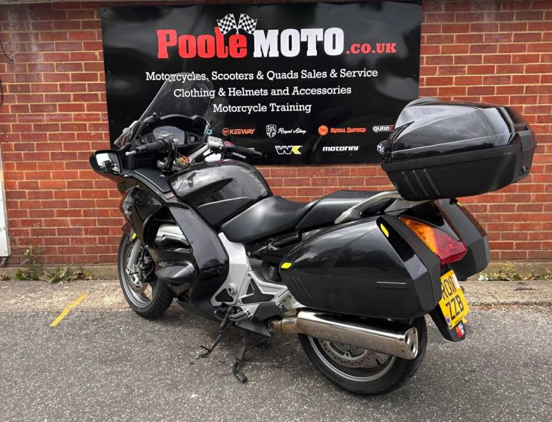 honda HONA ST1300