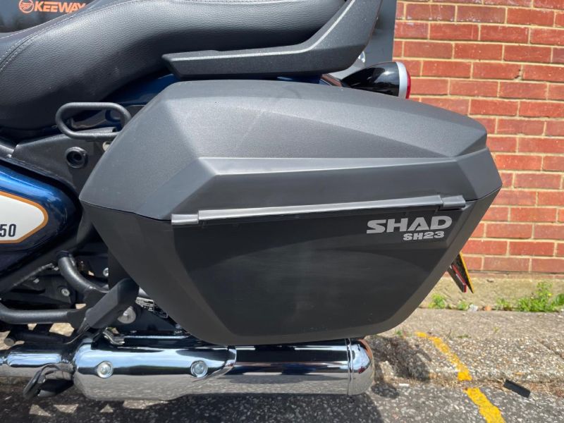 royal enfield SUPER METEOR 650 E5