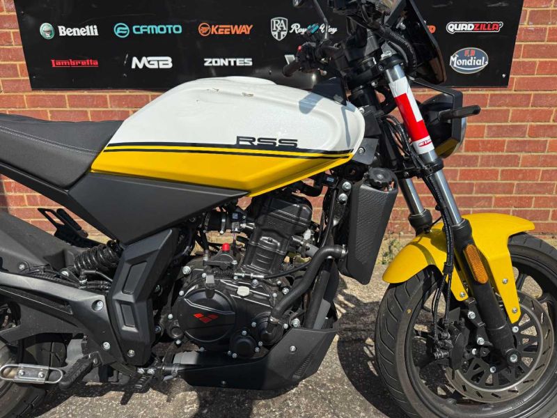 lexmoto RSS125 SCRAMBLER