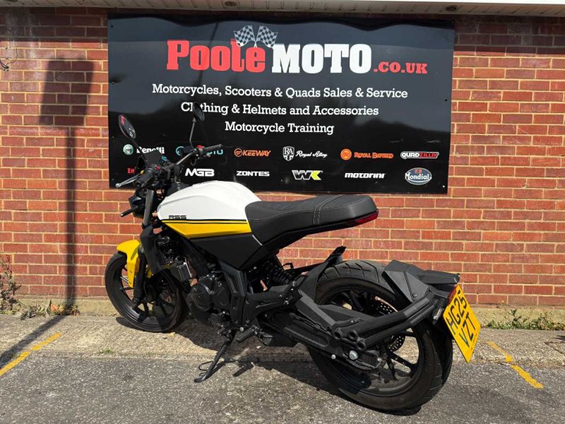 lexmoto RSS125 SCRAMBLER