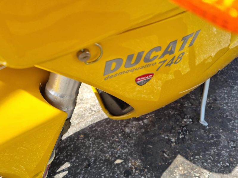 ducati 748