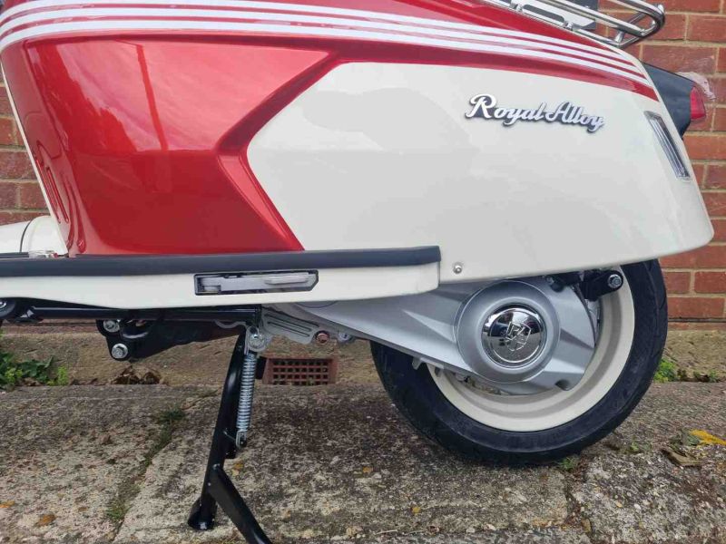 royal alloy GP125 LC SE