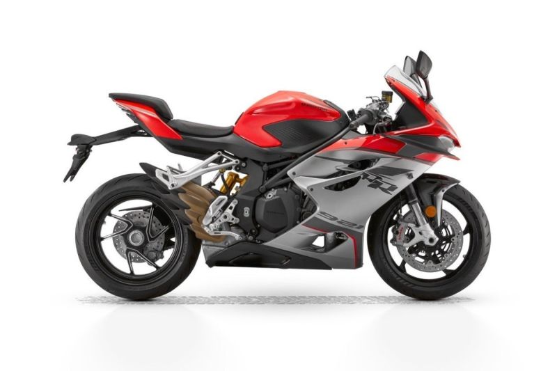 qjmotor SRK 921 RR