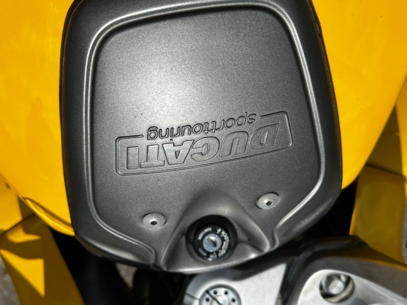 ducati ST2