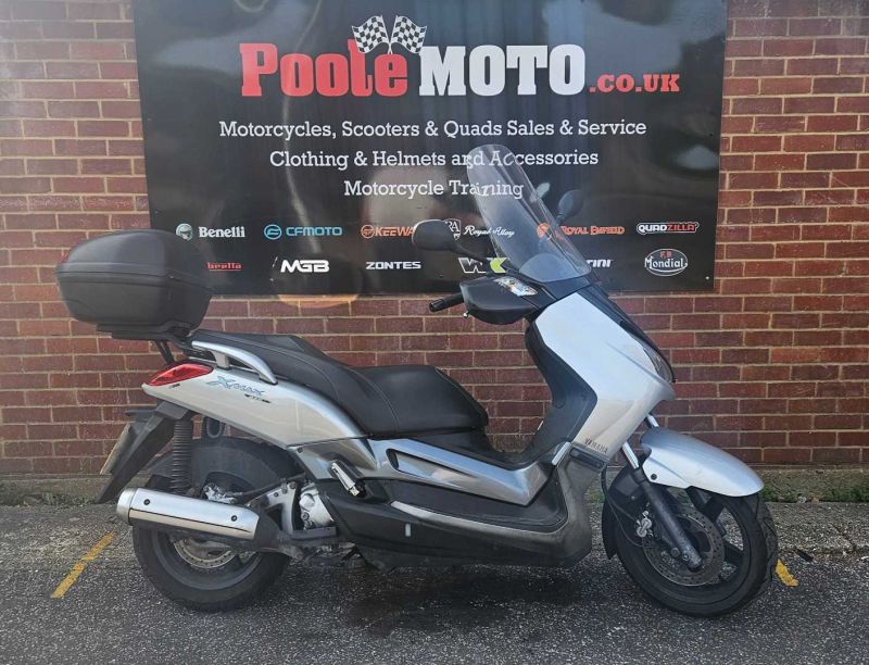 yamaha YP250