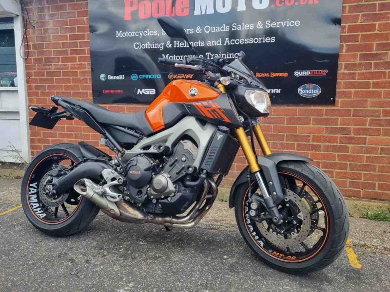 yamaha MT09