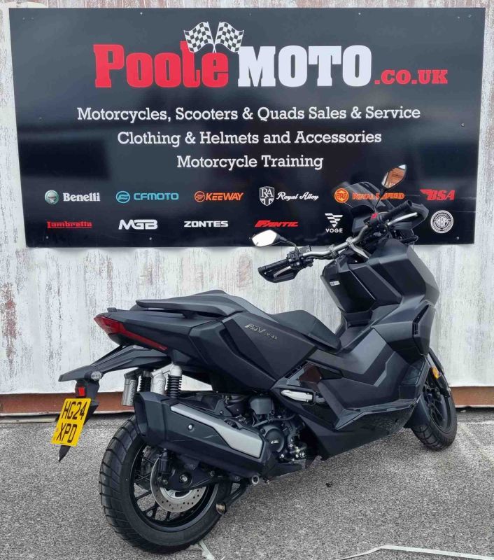 honda ADV 350