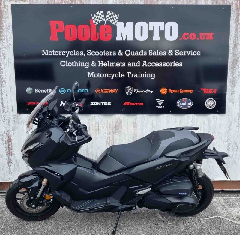 honda ADV 350