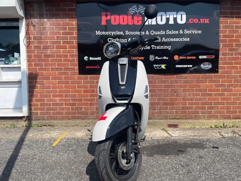 a.j.s. AJS BARLETTA 50