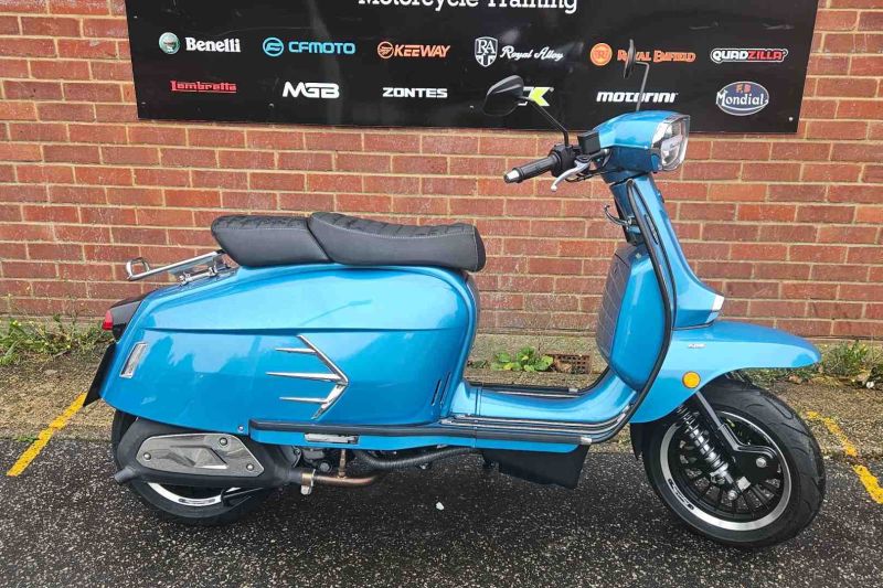 royal alloy GP300 S LC ABS  E5