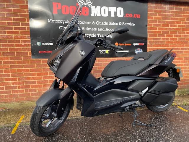 yamaha XMAX 300