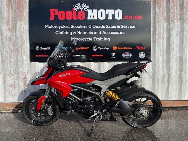 ducati HYPERSTRADA 939