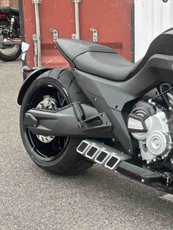 benda moto BENDA LFC700