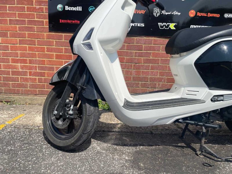 a.j.s. AJS BARLETTA 50