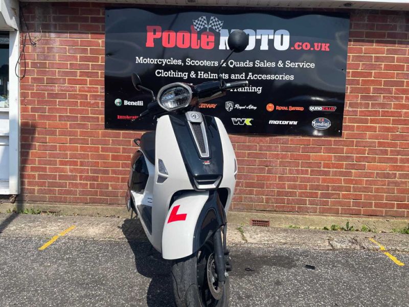 a.j.s. AJS BARLETTA 50