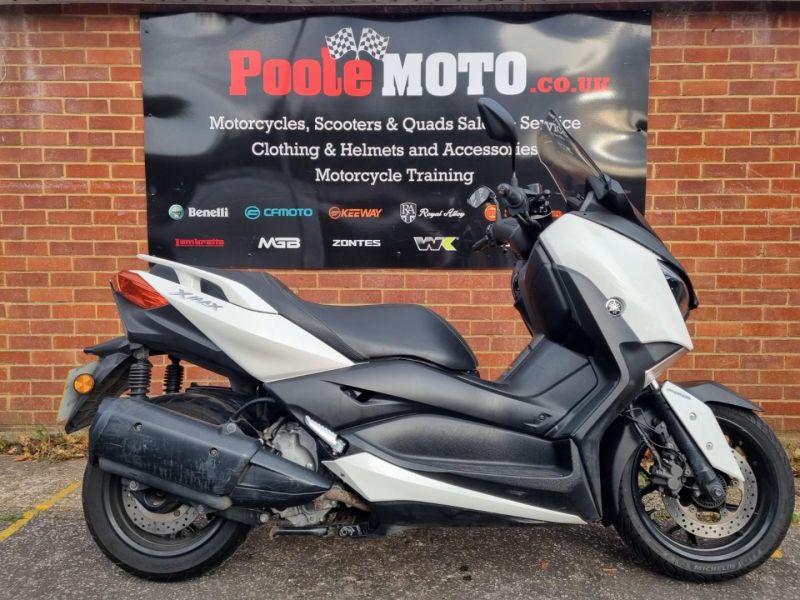 yamaha XMAX 300