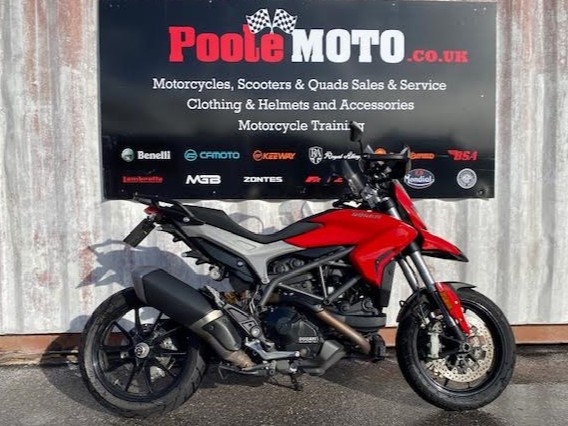 ducati HYPERSTRADA 939