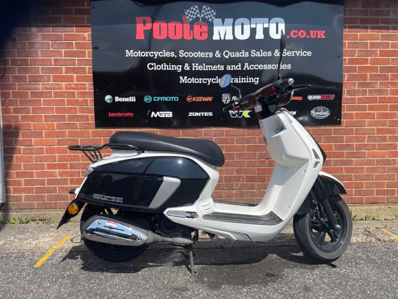 a.j.s. AJS BARLETTA 50