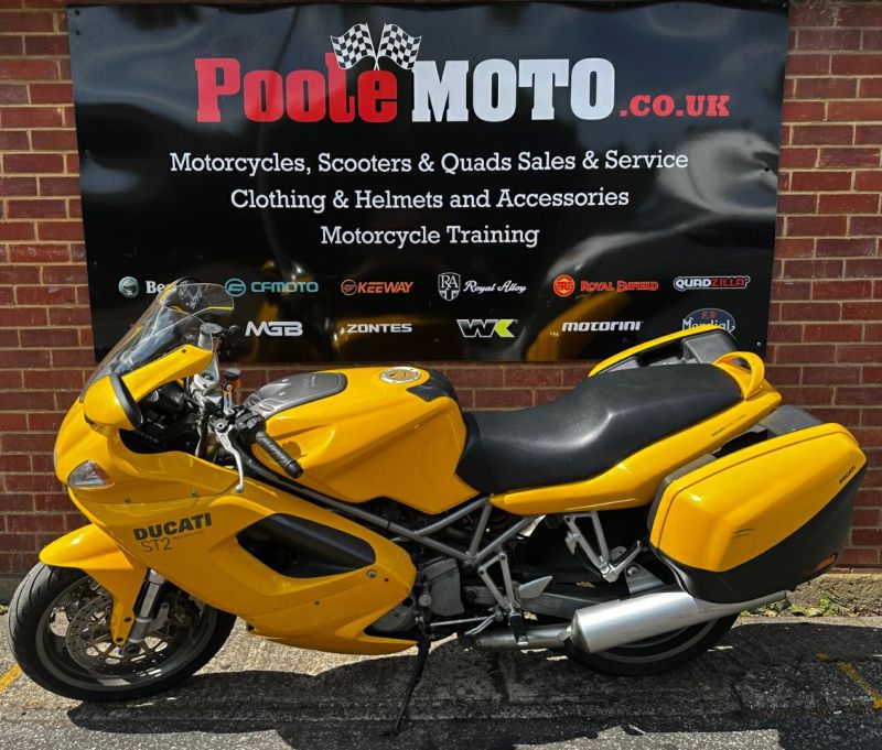 ducati ST2