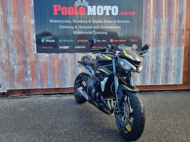 triumph TRUIMPH STREET TRIPLE S 675