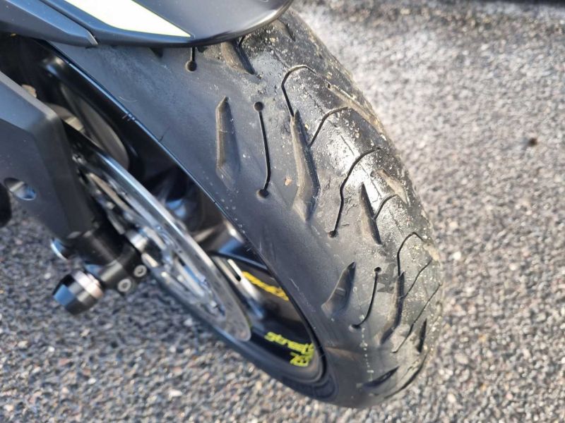 triumph TRUIMPH STREET TRIPLE S 675