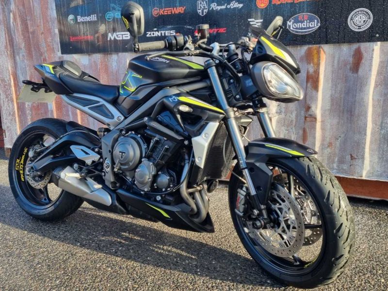 triumph TRUIMPH STREET TRIPLE S 675