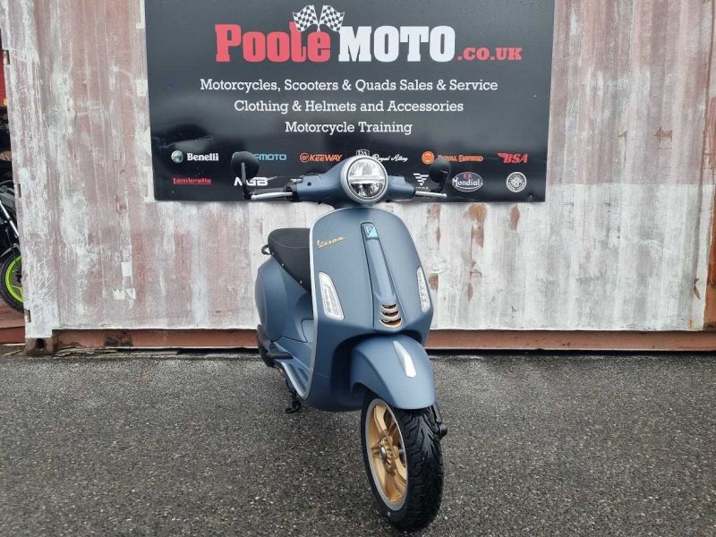 piaggio VESPA PRIMAVERA 125 OFFICINA 8