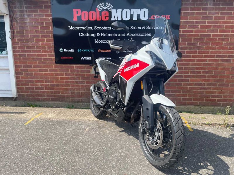 moto morini X-CAPE 650