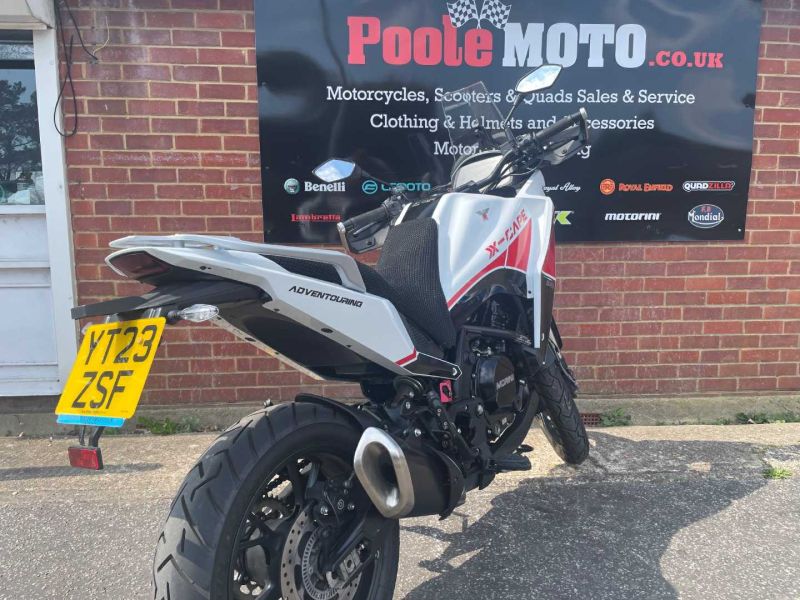 moto morini X-CAPE 650