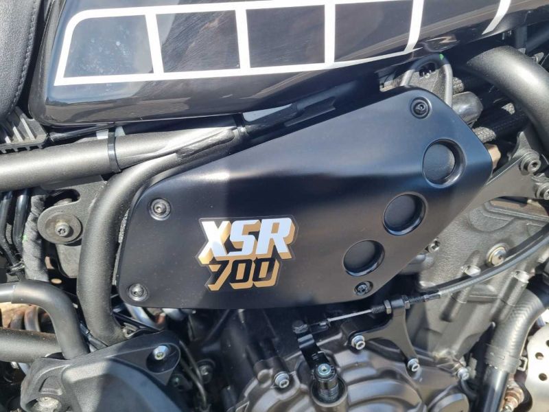 yamaha XSR700