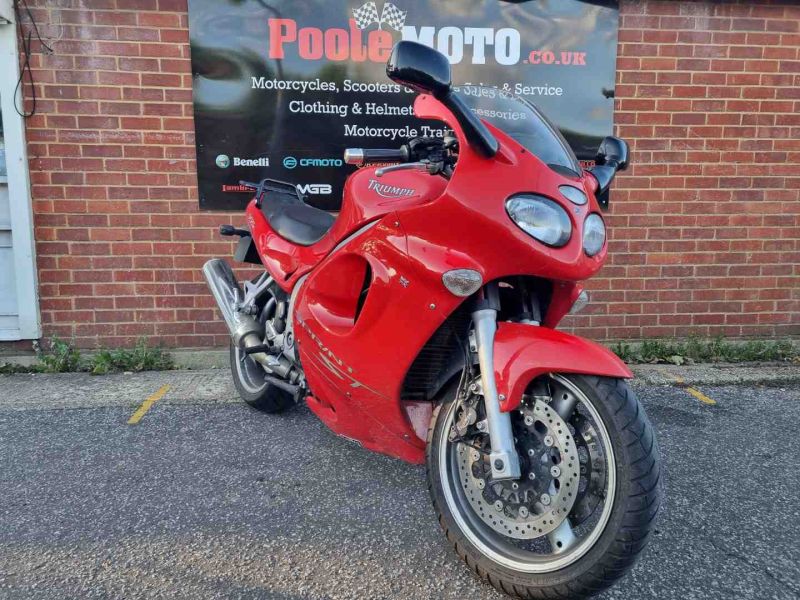 triumph SPRINT ST 955