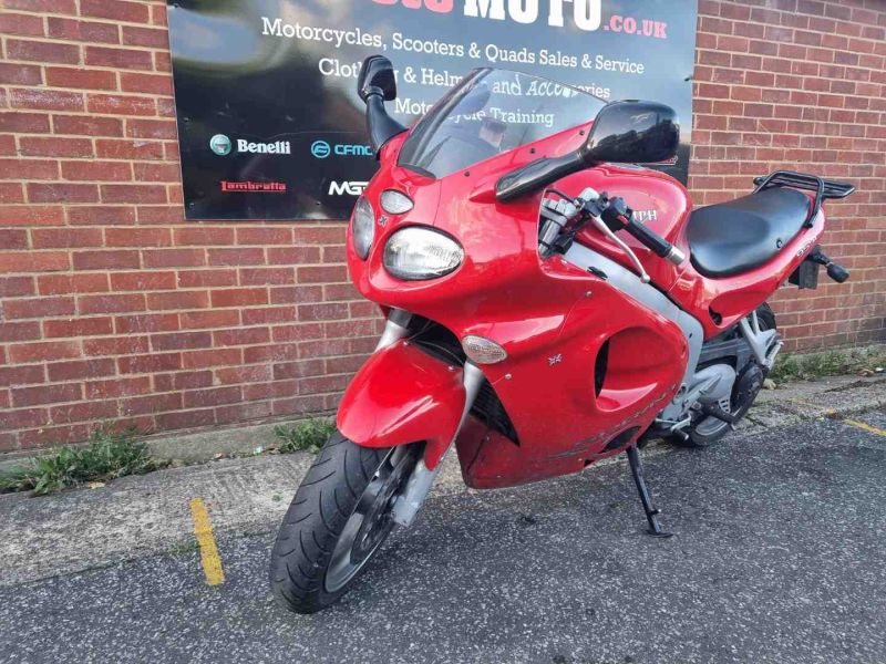 triumph SPRINT ST 955