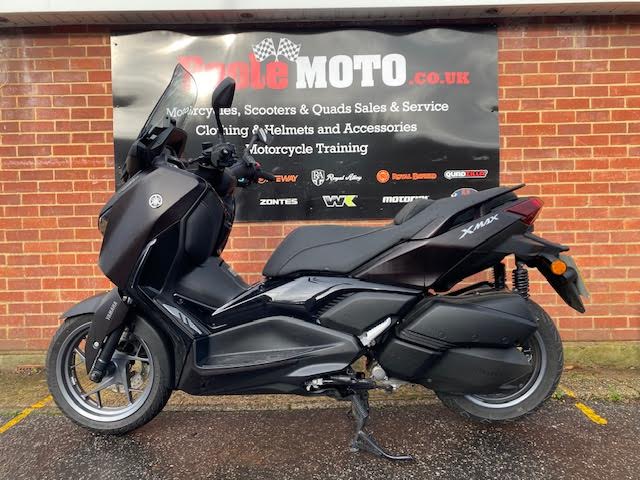 yamaha XMAX 300