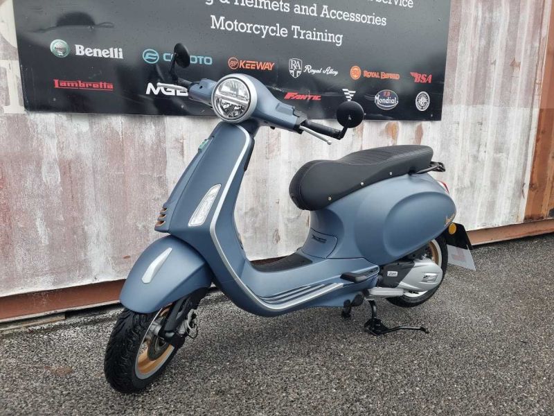 piaggio VESPA PRIMAVERA 125 OFFICINA 8