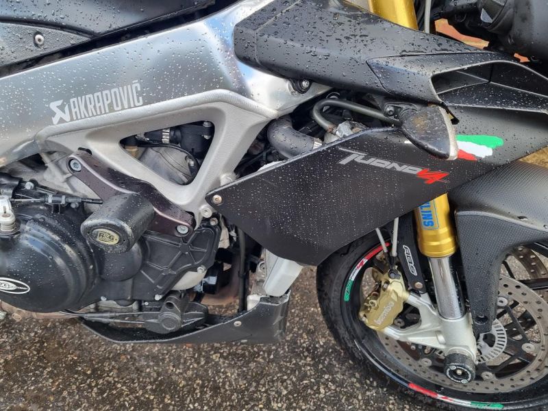 aprilia TUONO V4 APRC ABS
