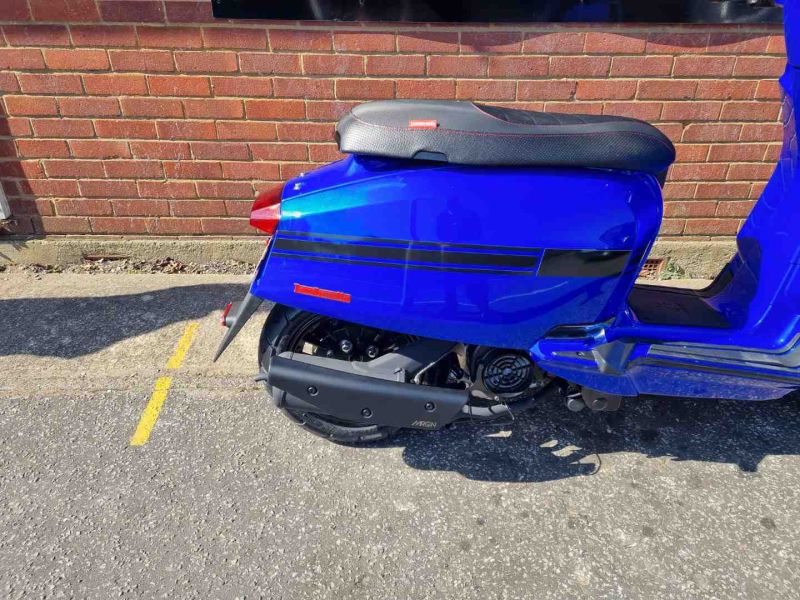 lambretta V125 SPECIAL