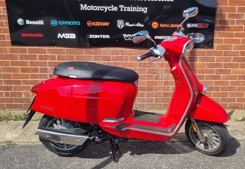 lambretta V50