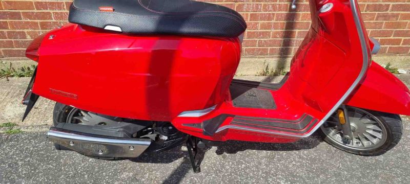 lambretta V50